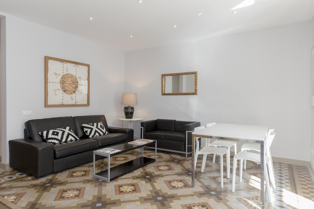 דירות ברצלונה Provenza Flat מראה חיצוני תמונה